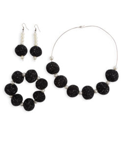 Villapallikeste kaelakee, käevõru ja kõrvarõngad