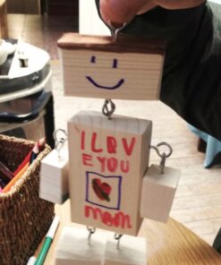 Puidutükkidest tegelased