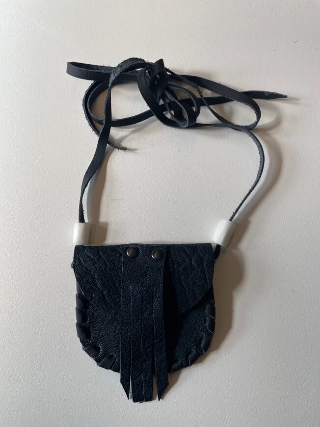 Nahast kotikese/kaarditasku valmistamine - Image 2